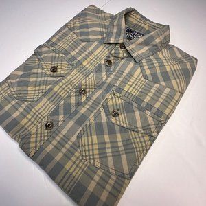 North face. Men’s short‎ sleeve button front shirt. Medium